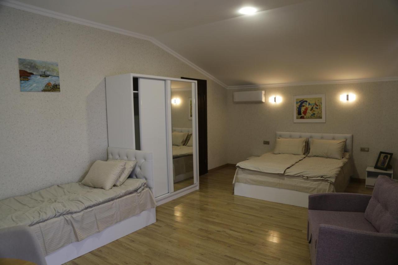 Hotel 12 Tve Мцхета Экстерьер фото